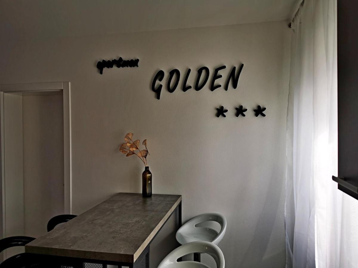 Golden - Self Check In Apartment โอซีเยก ภายนอก รูปภาพ